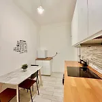 Zar 5 * Trieste