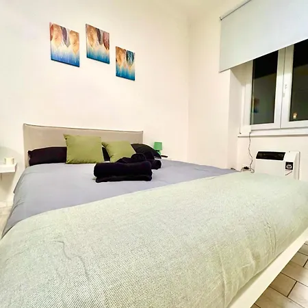 Zar 5 Apartment *